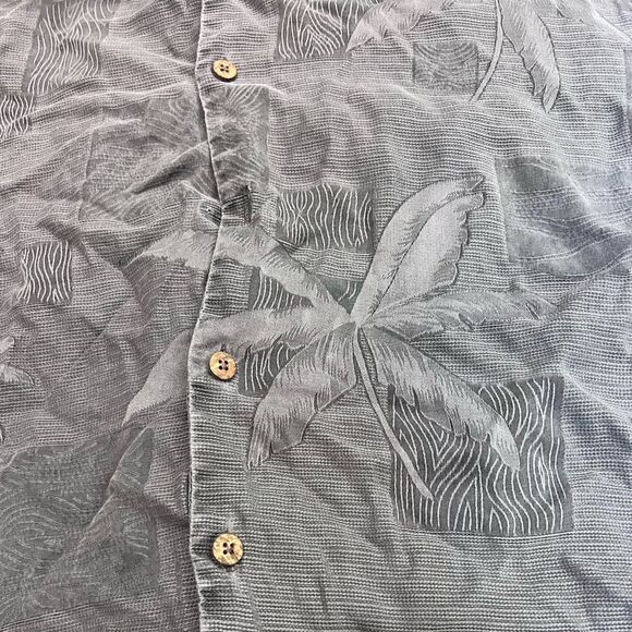 Tommy Bahama Men’s Silk Camp Shirt Gray Palm Tree Print Size M - Picture 6 of 9
